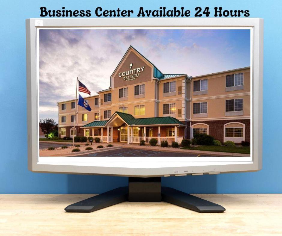 Country Inn & Suites By Radisson, Big Rapids, Mi Zewnętrze zdjęcie