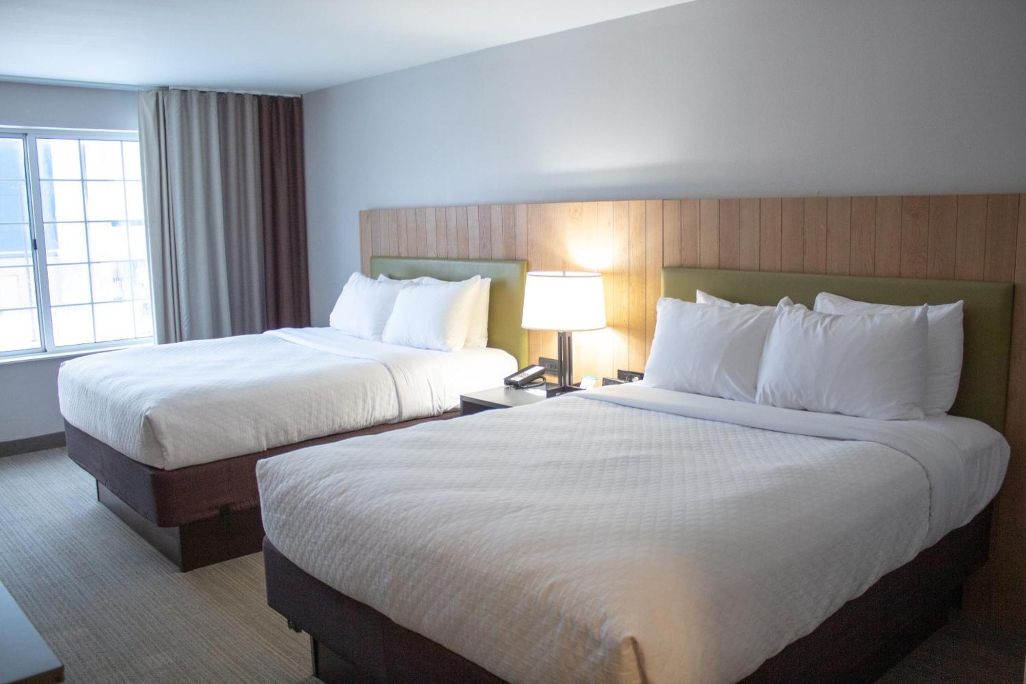 Country Inn & Suites By Radisson, Big Rapids, Mi Zewnętrze zdjęcie