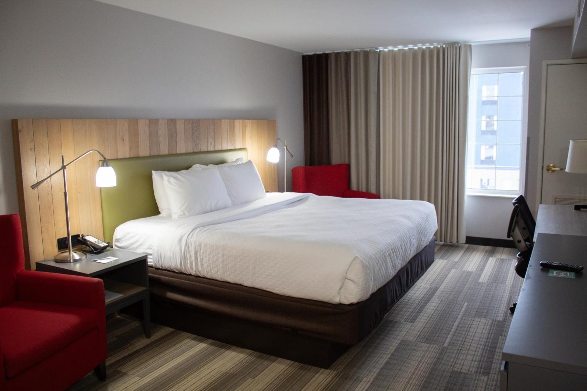 Country Inn & Suites By Radisson, Big Rapids, Mi Zewnętrze zdjęcie